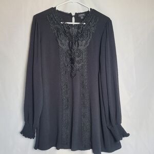 Torrid Long Sleeve Black Lace Embroidered Pullover Blouse Top Size 1X